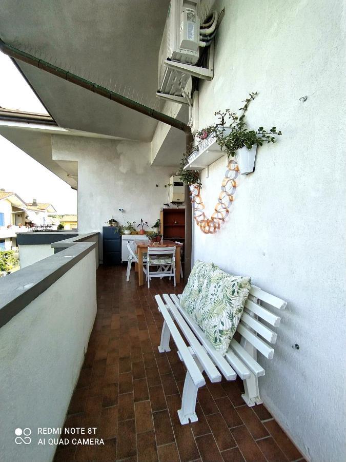 Appartement Tra Puccini Ed Il Mare à Torre del Lago Puccini Extérieur photo
