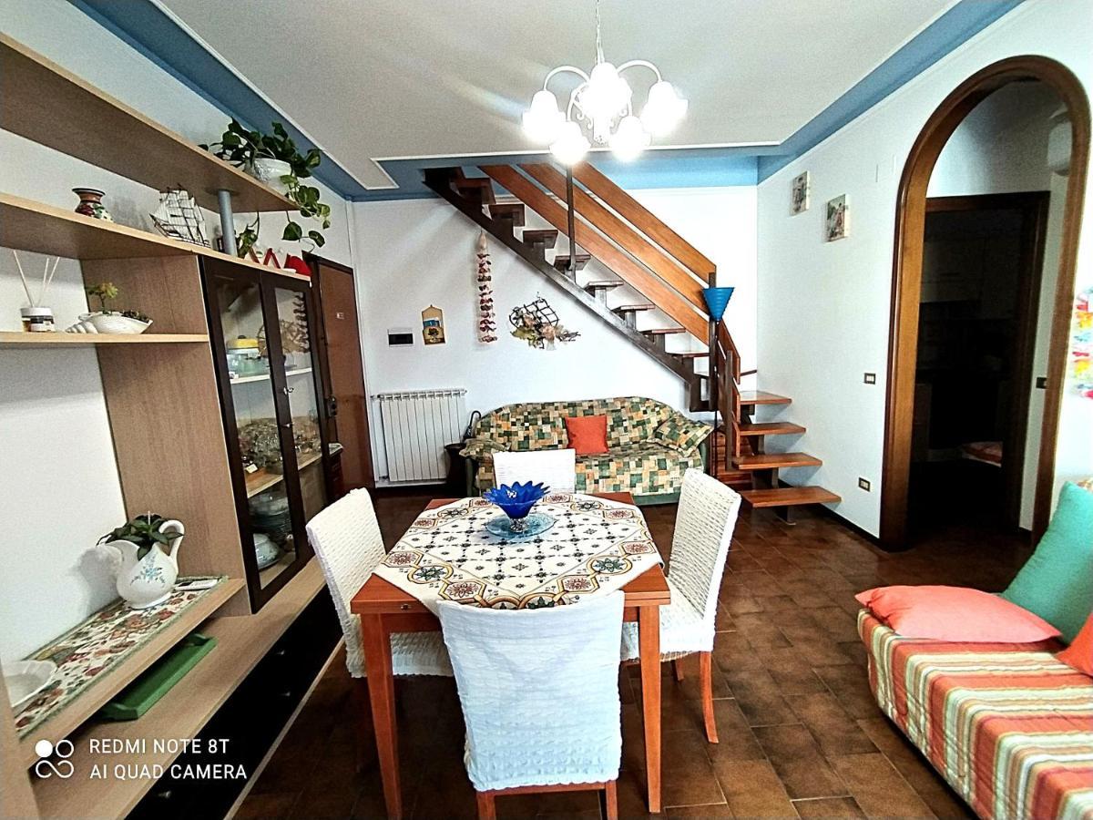Appartement Tra Puccini Ed Il Mare à Torre del Lago Puccini Extérieur photo